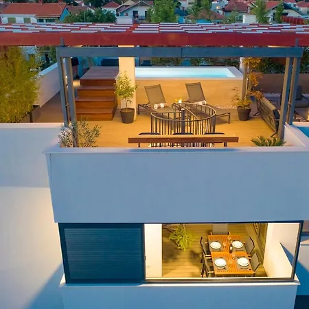 Penthouse Diem - Private Pool With Sea View Zadar