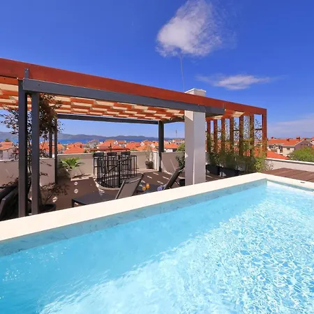 Apartment Penthouse Diem - Private Pool With Sea View Zadar