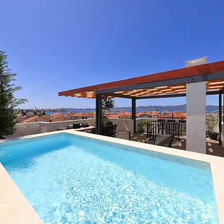 Penthouse Diem - Private Pool With Sea View Zadar