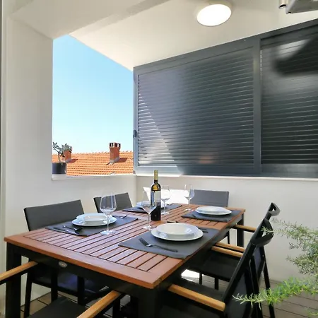 Penthouse Diem - Private Pool With Sea View * Zadar