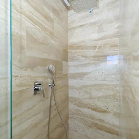 Penthouse Diem - Private Pool With Sea View Apartament *